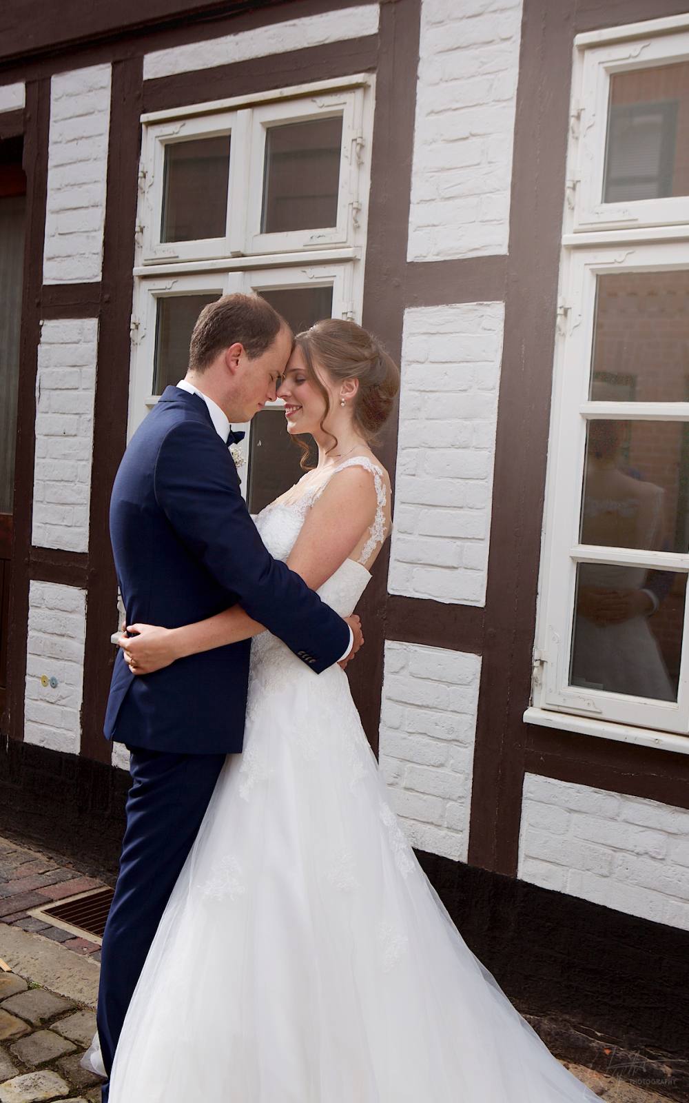 TimAlena 3,medium large.2x.1539708763